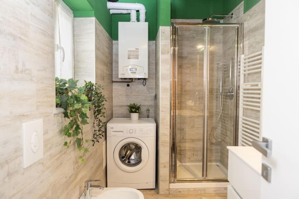 Canonica Brick Apartment Milan Bagian luar foto